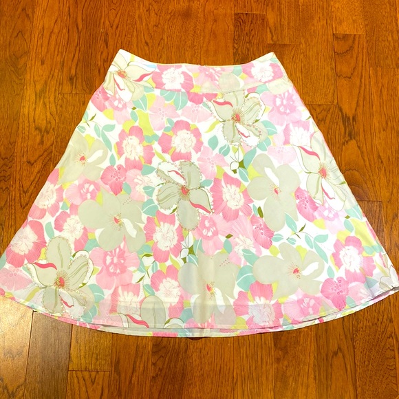 Pink floral A-line skirt - Picture 2 of 7